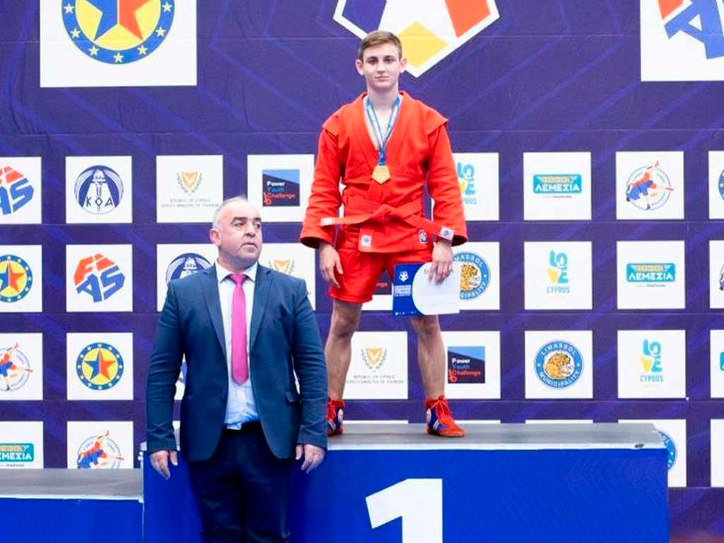 Сочинский спортсмен стал чемпионом Европы по самбо