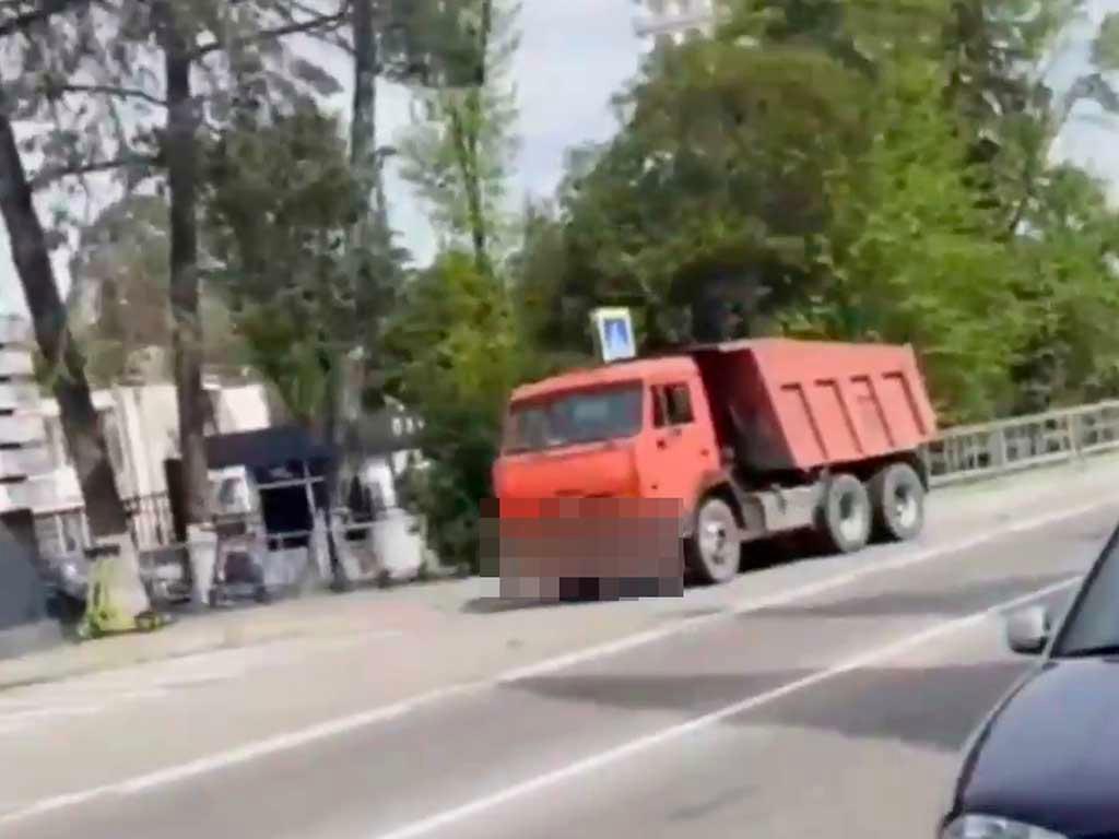 Водитель КАМАЗа задержан в Адлере из-за нетрезвости