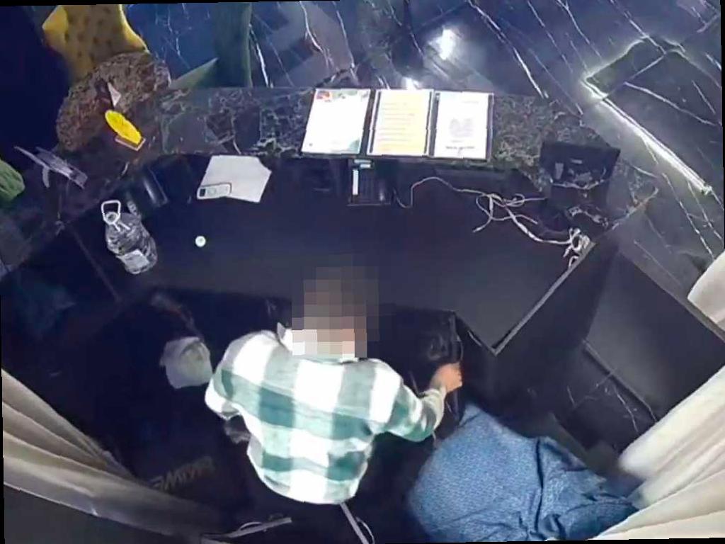 Вор забыл украденное в баре после обчистки отеля в Сочи