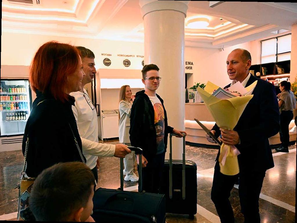 В Сочи встретили двухмиллионного туриста