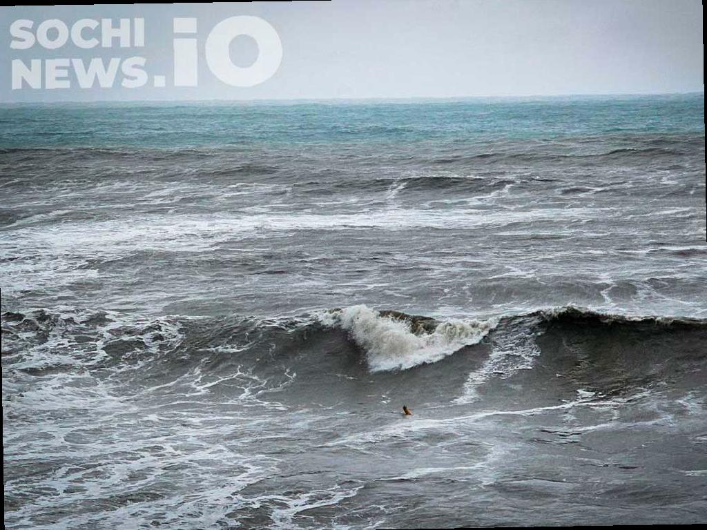 В Сочи ожидаются непогоды: грозы, град и сильный ветер