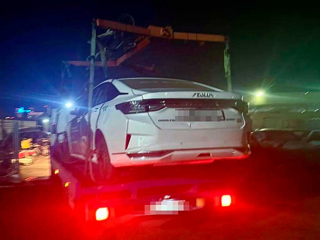 В Сочи задержали двух нелегальных таксистов