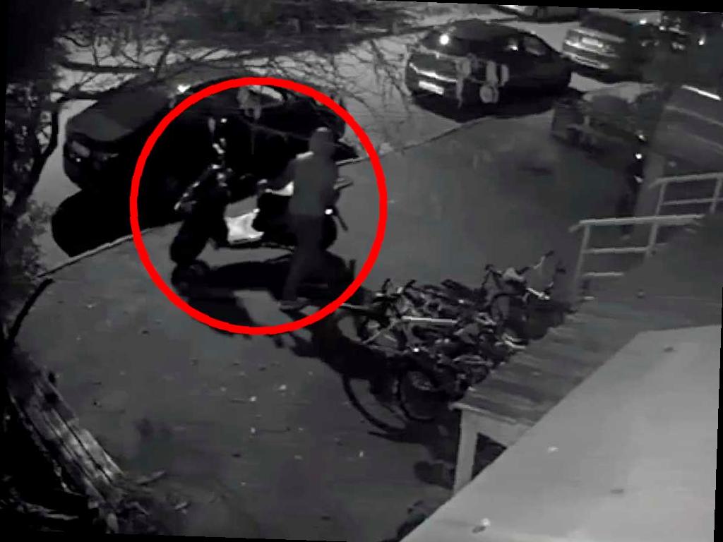 В Адлере задержан похититель мопеда перед Новым годом