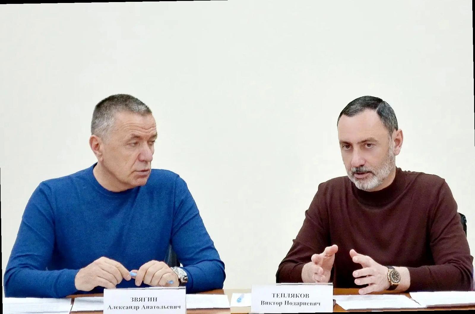 «Виктор Тепляков провел совещание по зеленым насаждениям в Сочи»