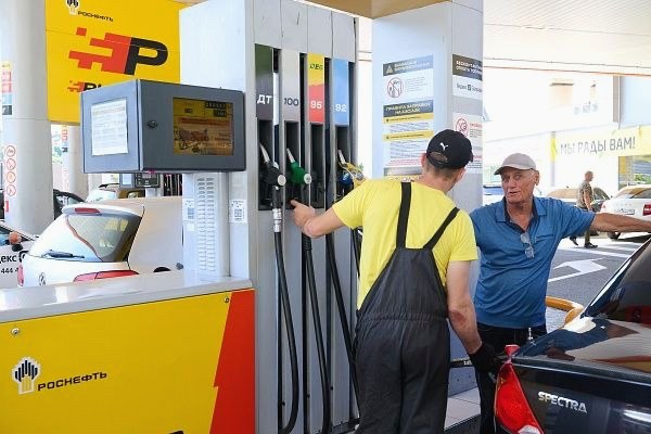 Ситуация с топливом в Сочи нормализована, власти опровергли дефицит